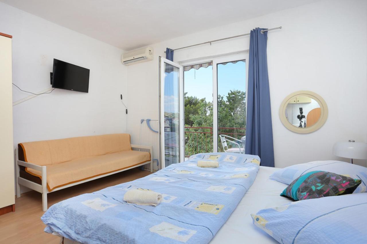 Apartment Tucepi 2676B Экстерьер фото
